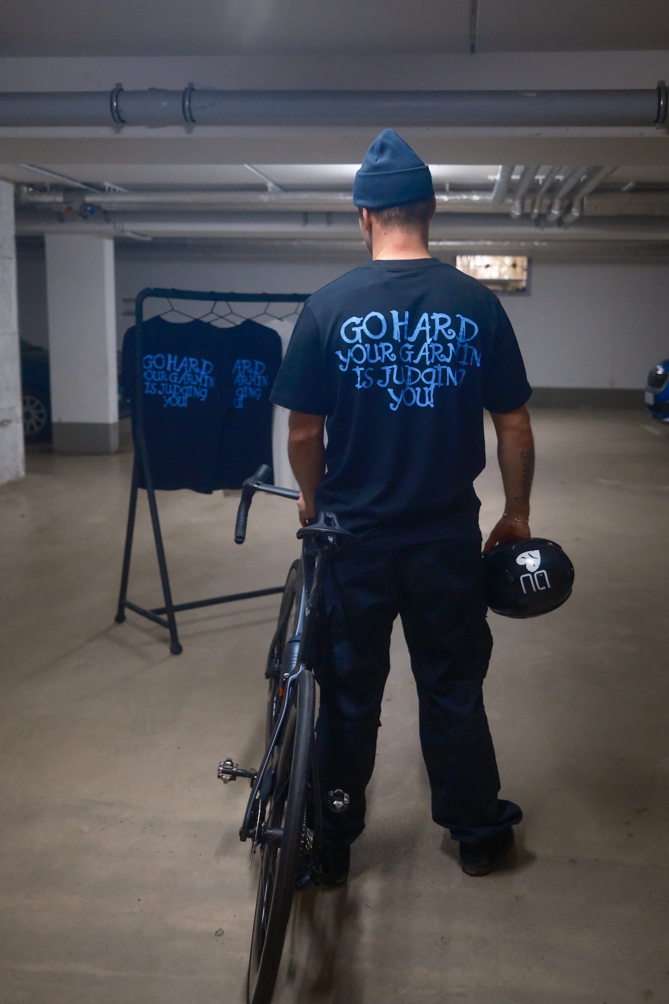 "Go Hard!" Lifestyle Shirt Black